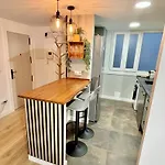 Imak Barrio Del Ave 아파트 *